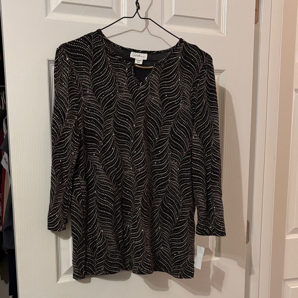 Jaclyn smith Black and Silver Women's Top
